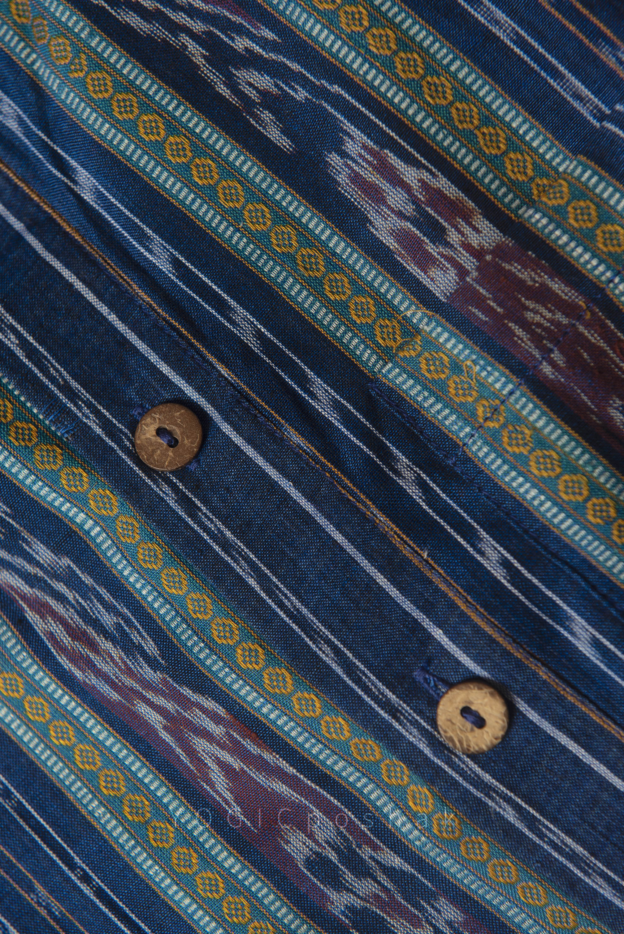 Angiras Angiras | Indigo | Ikat | Hand weaved Cotton Kurta for Men – YOGICposhak